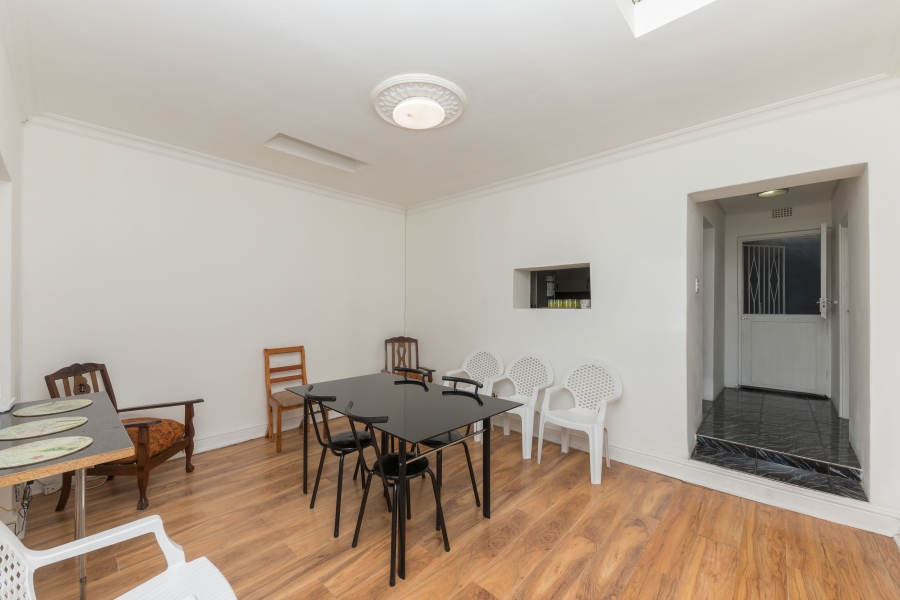 3 Bedroom Property for Sale in Woodstock Western Cape